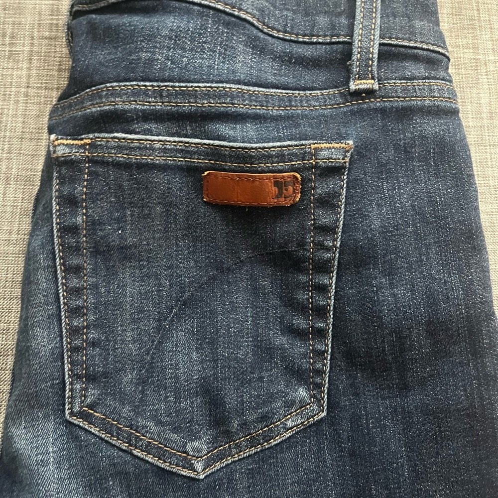 Joe's Jeans Straight Leg Dark Blue Denim with Brown Leather Tag
